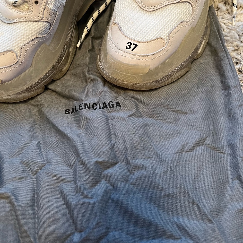 Balenciaga Triple S- Women's 37. White with Clear Sole - Picture 3 of 6